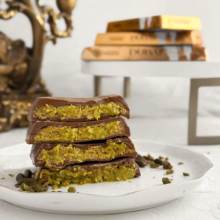 BeeMax Dubai Style Milk Chocolate Bar with Pistachio Cream & Kadaif, 7.05 oz (Pack of 36)